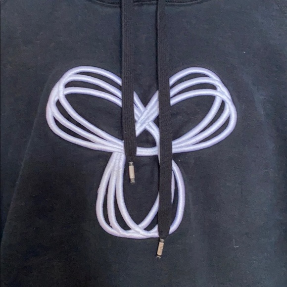 TNA hoodie - Picture 2 of 5